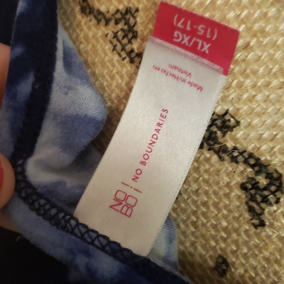 Blue tiedye shirt - Picture 3 of 3